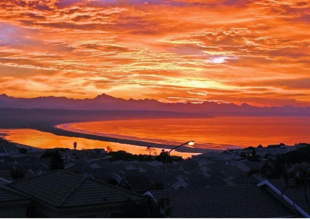 Panoramic Blue B&B เพลตเตนเบิร์กเบย์ ภายนอก รูปภาพ